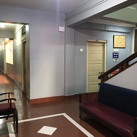 Hotel Satkar Cafeteria Belgaum Dış mekan fotoğraf