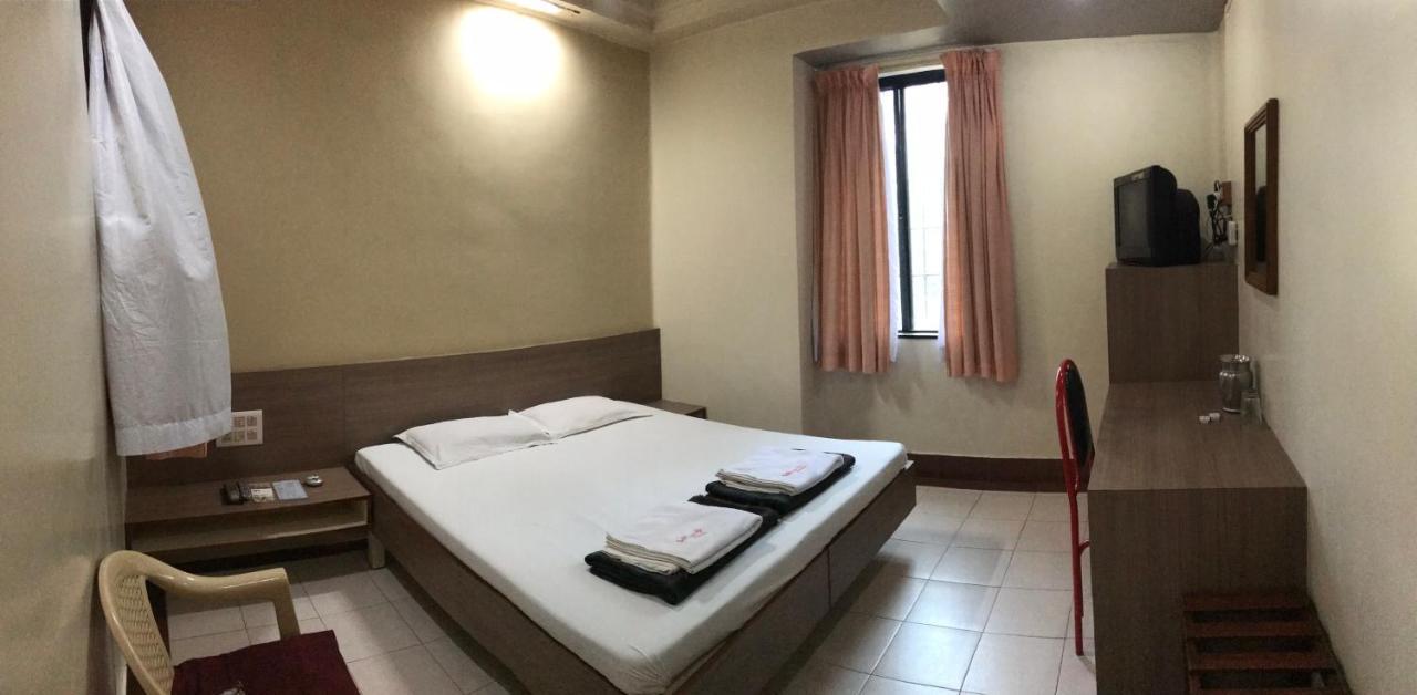 Hotel Satkar Cafeteria Belgaum Dış mekan fotoğraf