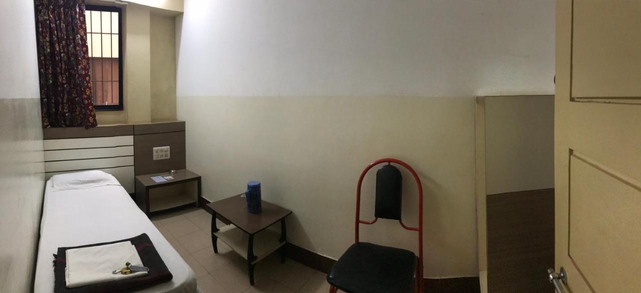 Hotel Satkar Cafeteria Belgaum Dış mekan fotoğraf